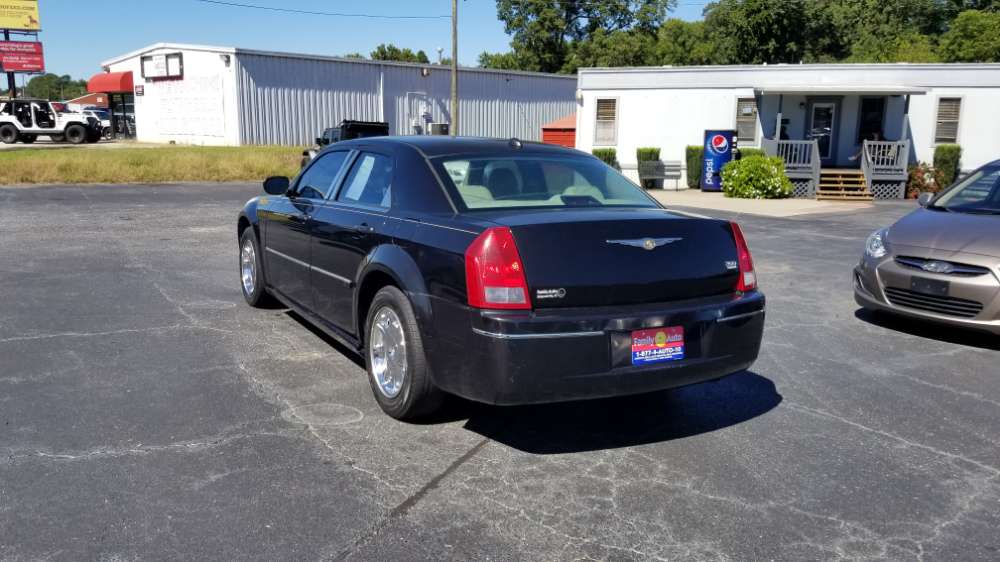 Chrysler 300, 300C 2006 Black