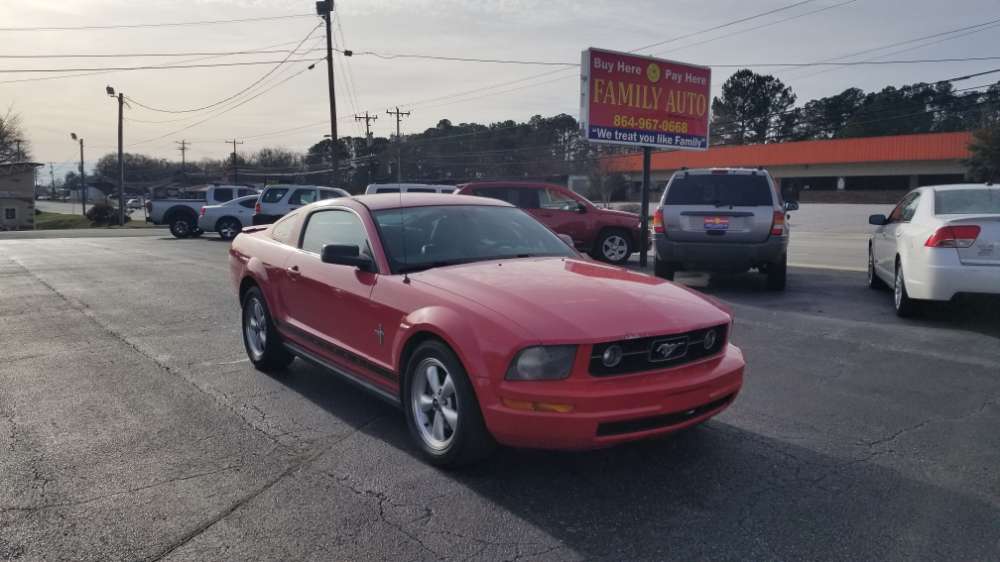 Ford Mustang 2007 Red