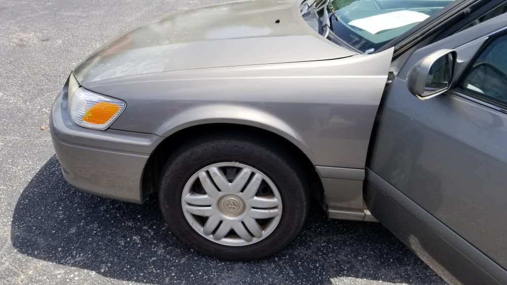 Toyota Camry 2001 Gold
